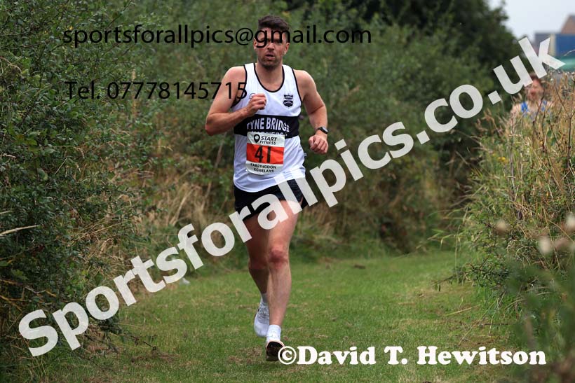 Senior Men and Veterans Relay, 2024 Sunderland XC Relays.  Photo: David T. Hewitson/Sports for All Pics